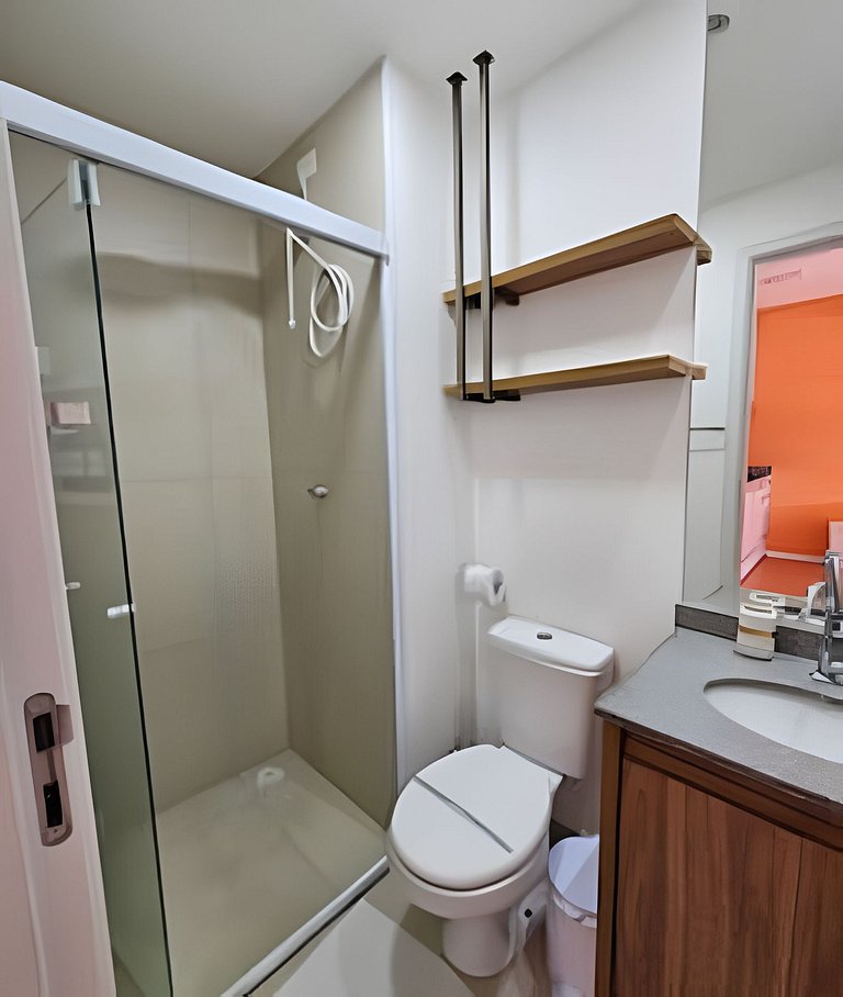 Novo! Apt 4 pessoas + Garagem, Av Paulista