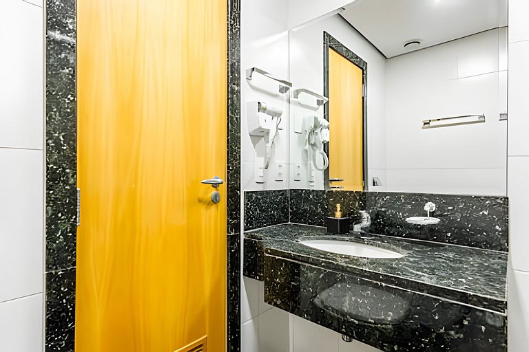 Studio 1706 com Ar-Condicionado e Piscina