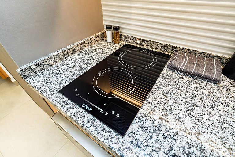 DB06 Estreia! 2Quartos C/ Piscina